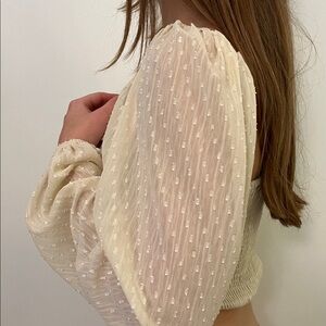 Elegant Cream Puff Sleeve Top